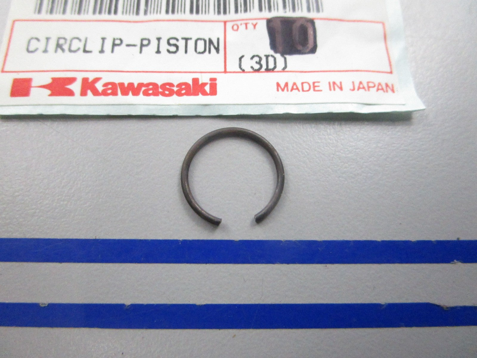 NEW OEM 92036-007 Kawasaki Piston Circlip 0810