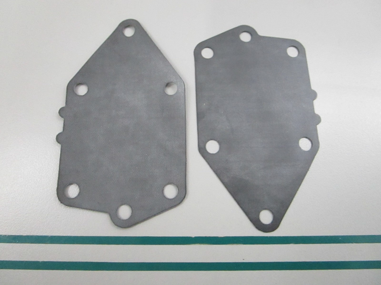 NEW OEM (LOT OF 2) 332678 0332678 OMC Johnson Evinrude Diaphragm 0810