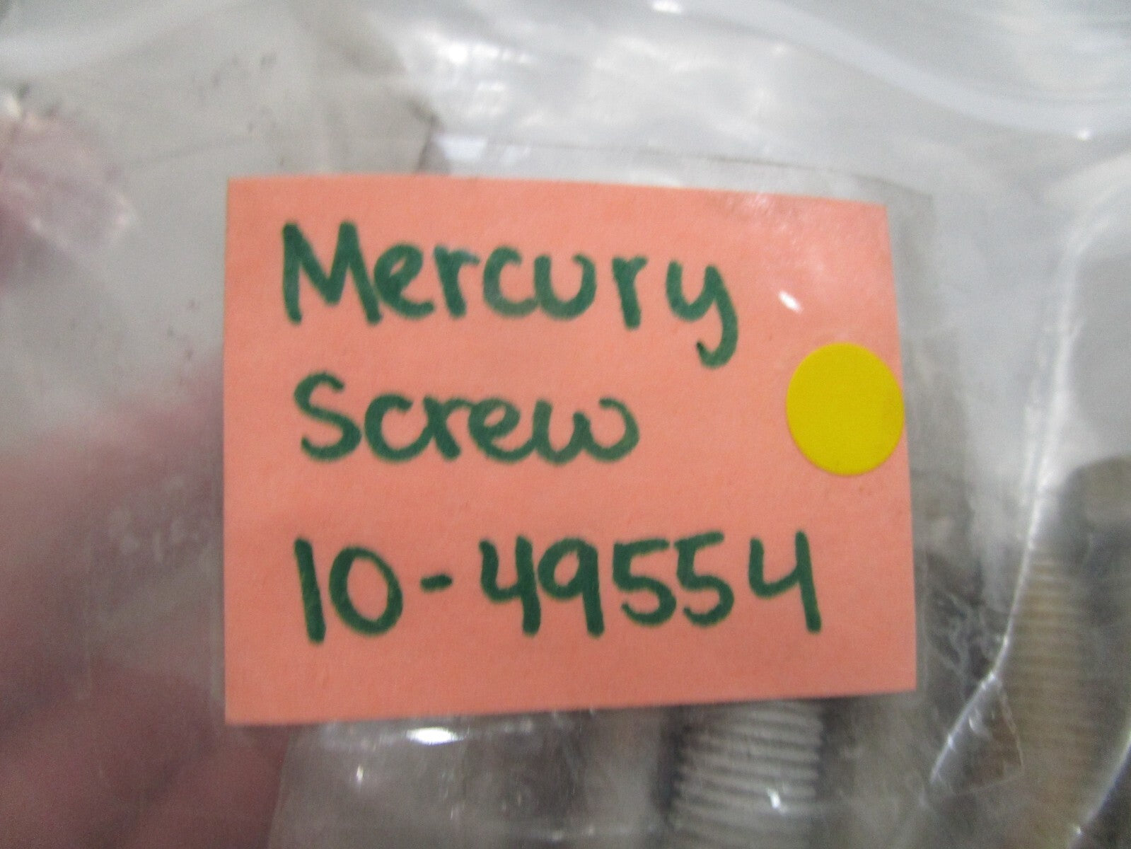 *NEW OEM* 0810 Mercury Quicksilver Screw 10-49554