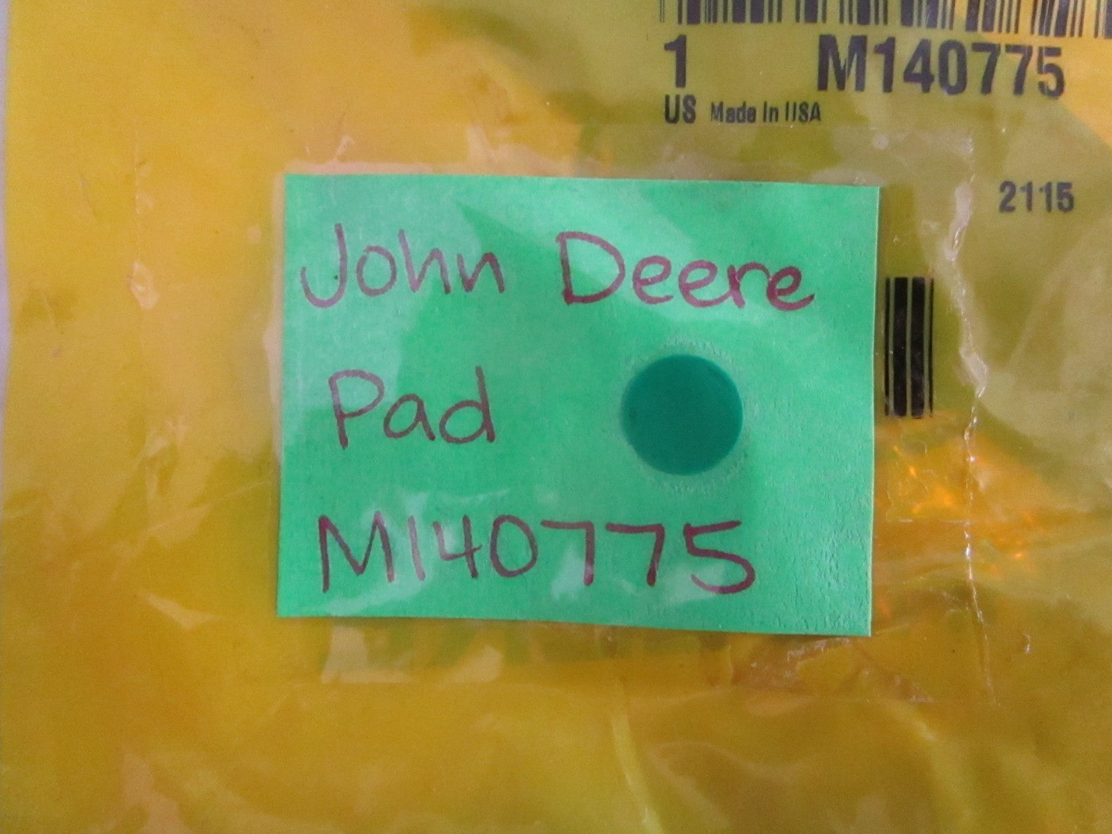 NEW OEM M140775 John Deere Pad 0820