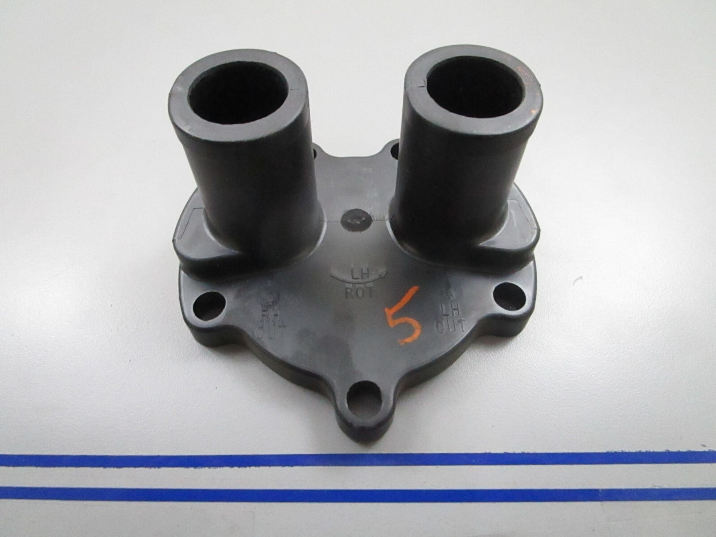 *NEW OEM* 0810 Mercury Quicksilver Water Pump Cover Assembly 87631A 4