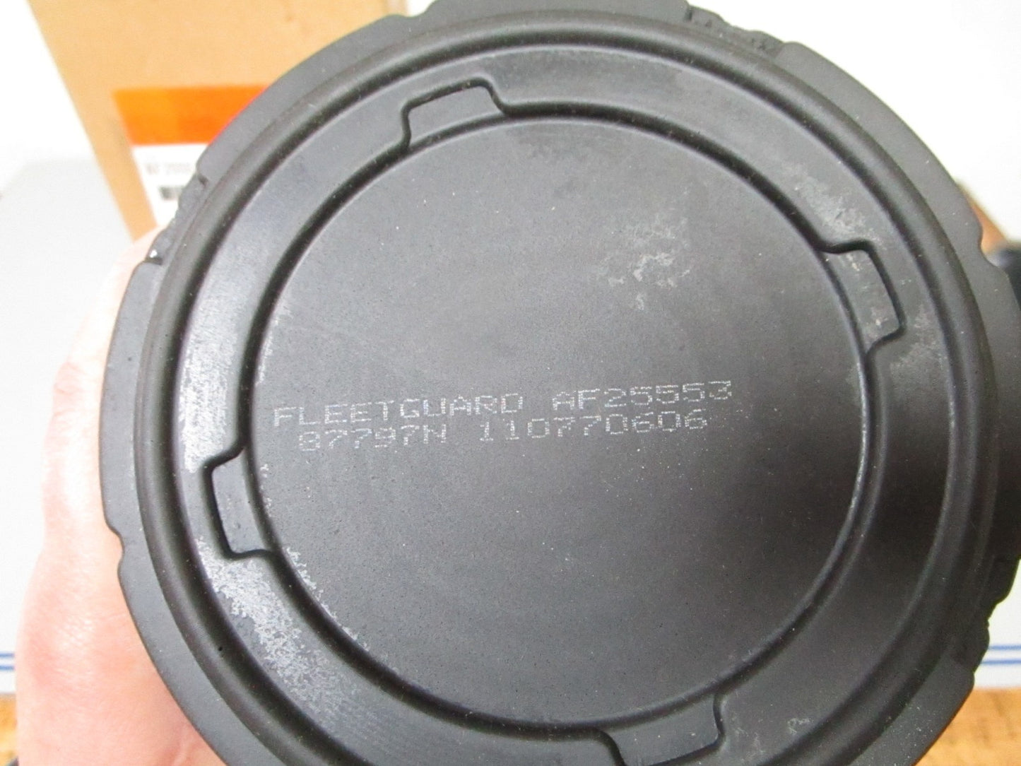 NEW OEM AF25553 Fleetguard Filter Element 0720