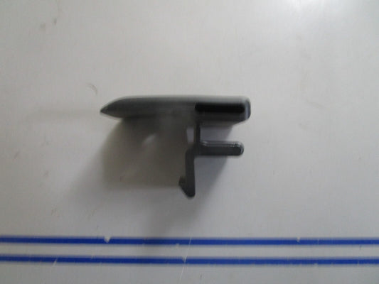 *NEW OEM* 0720 OMC Johnson Evinrude Latch Retaining Clip 331050 0331050