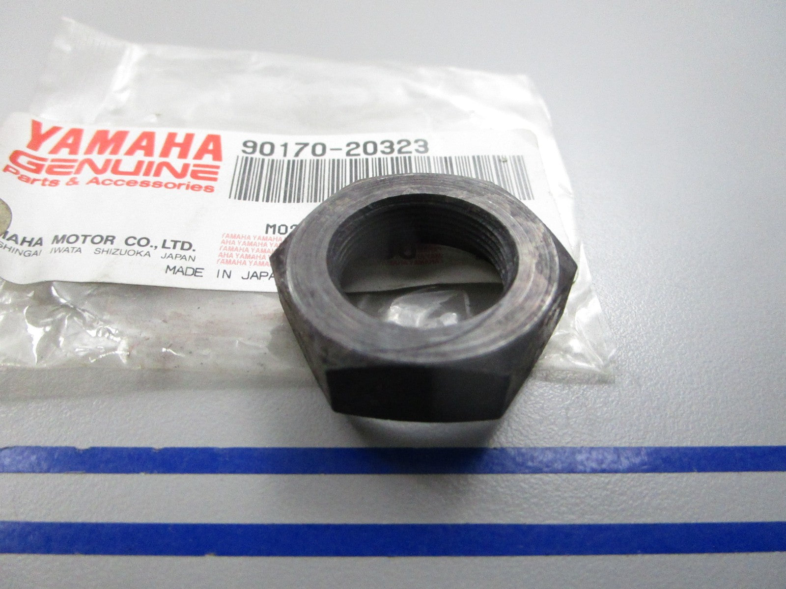 NEW OEM 90170-20323-00 Yamaha Nut 0810
