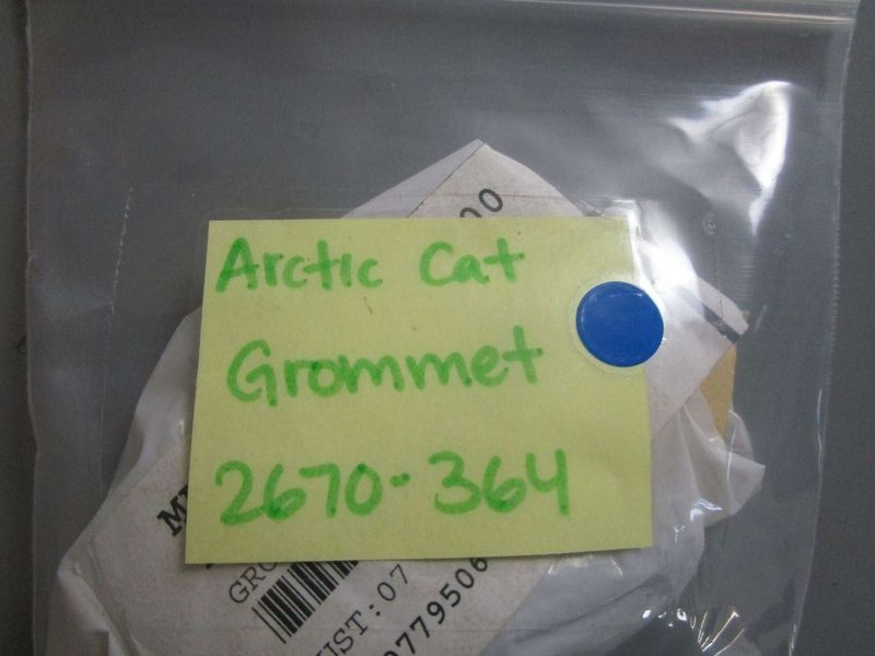 *NEW* 0770 Arctic Cat Grommet 2670-364