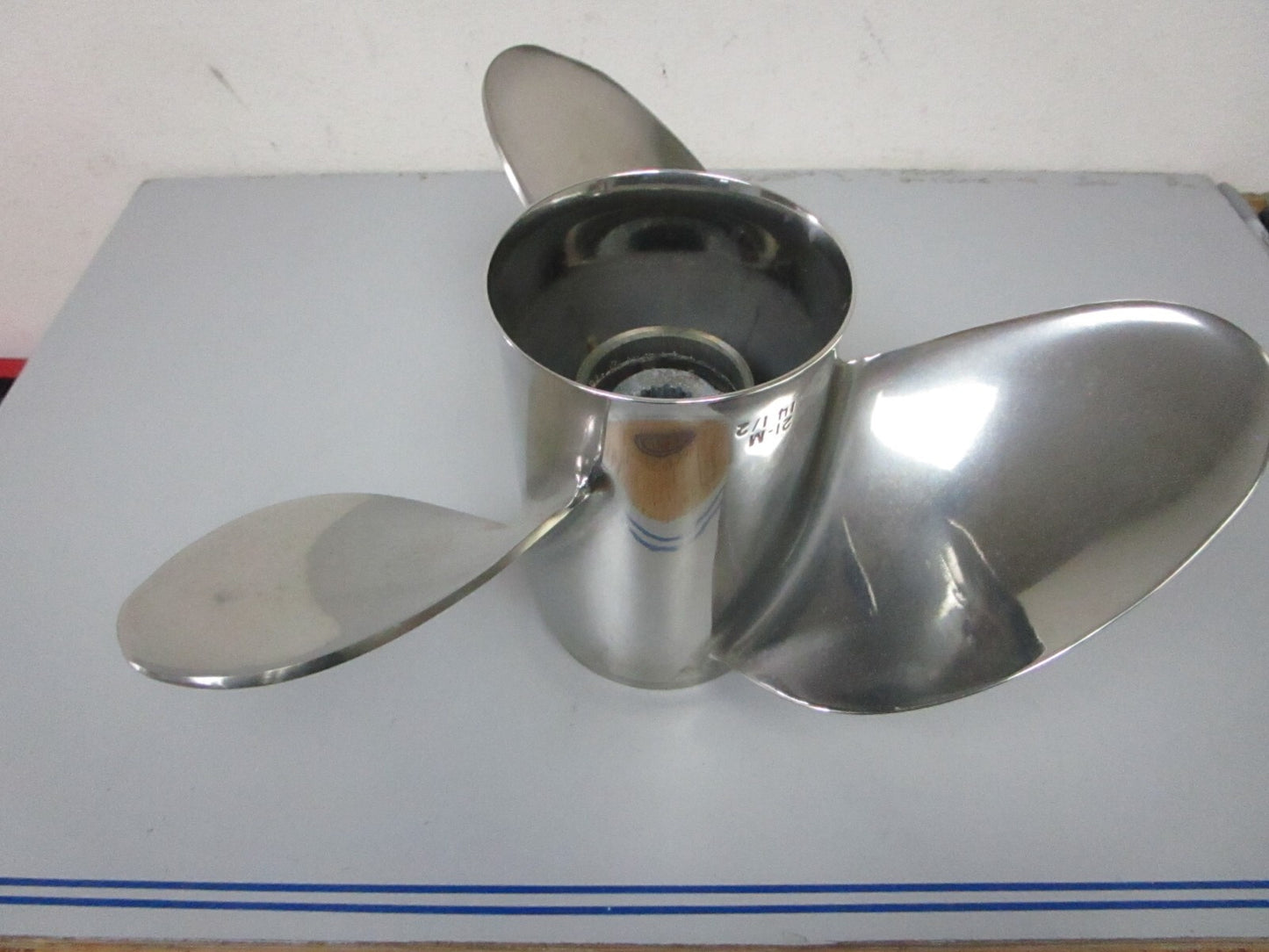 *NEW OEM* 0720 Yamaha 3 Blade Stainless Steel 14 ½ x 21 Propeller 66K-45976-B0