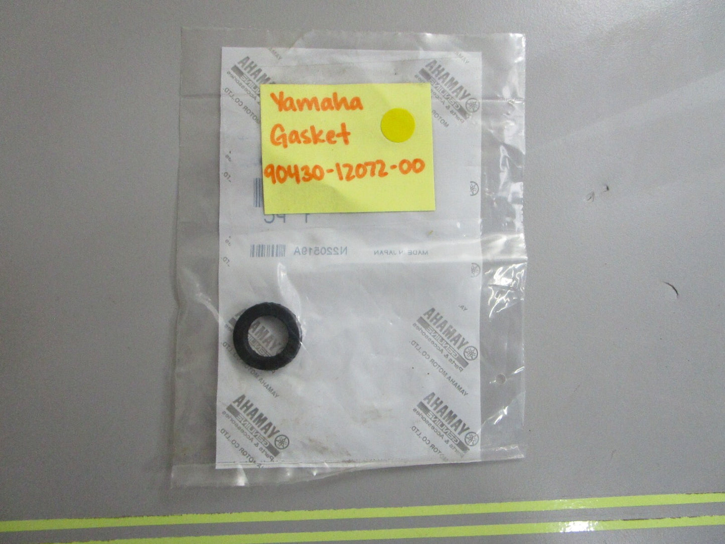 *NEW OEM* 0810 Yamaha Gasket 90420-12072-00