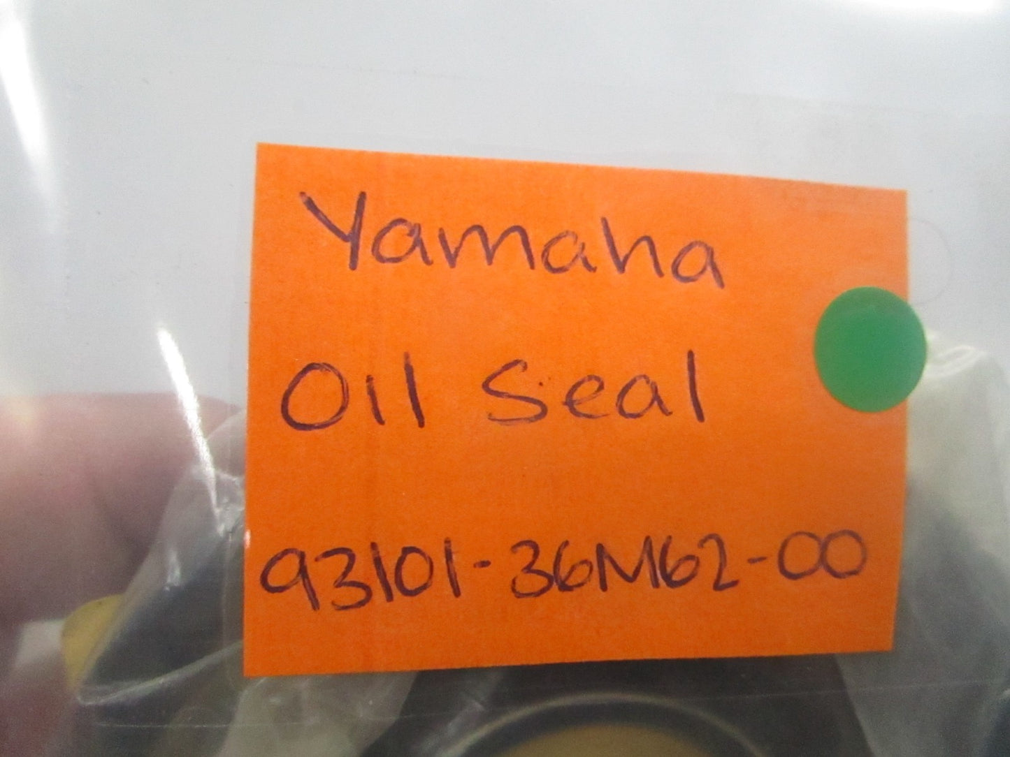 NEW OEM 93101-36M62-00 Yamaha Oil Seal 0810