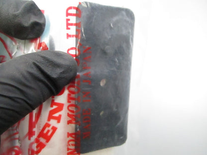 *NEW OEM* 0810 Honda Base 33743-KR3-671