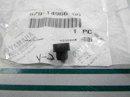 NEW OEM 679-14966-00-00 Yamaha Carburetor Rubber Cap 0810