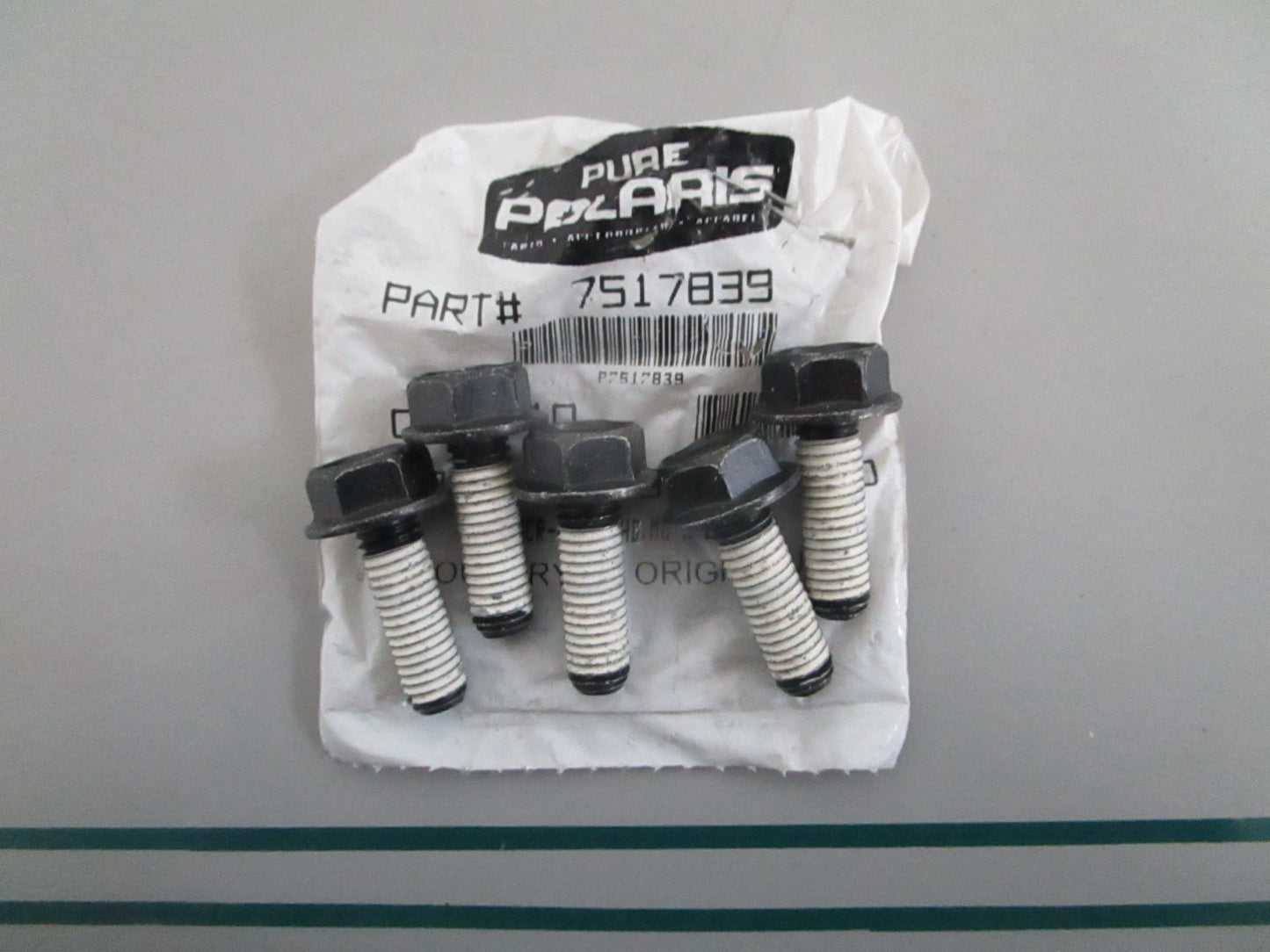 NEW OEM (LOT OF 5) 7517839 Polaris Bolt 0820