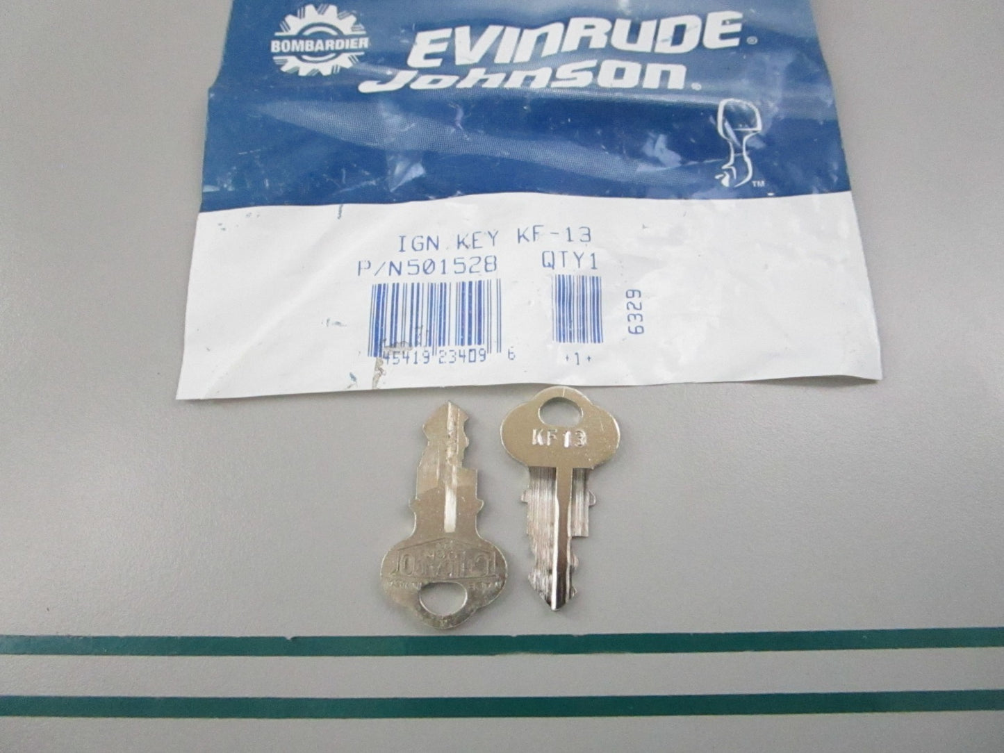 NEW OEM (LOT OF 2) 501528 0501528 OMC Johnson Evinrude KF 13 Ignition Key 0810
