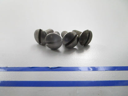*NEW OEM* (LOT OF 4) 0810 OMC Johnson Evinrude Screw 305143 0305143