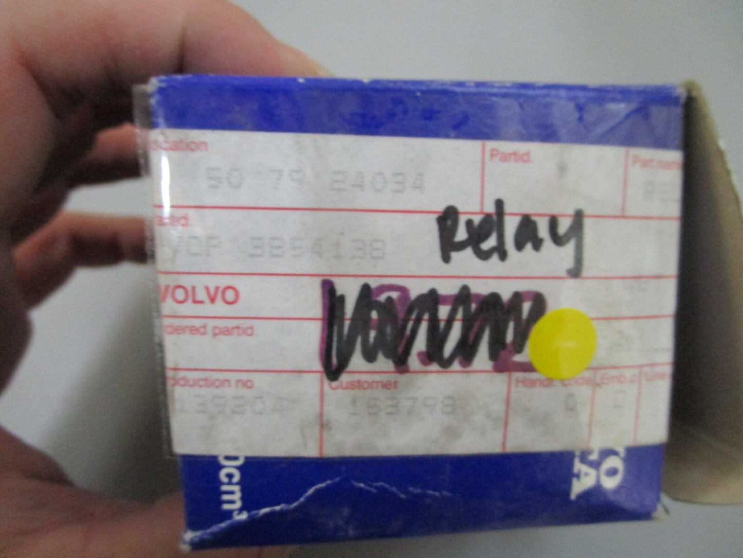 *NEW OEM* 0810 Volvo Penta Relay 3854138