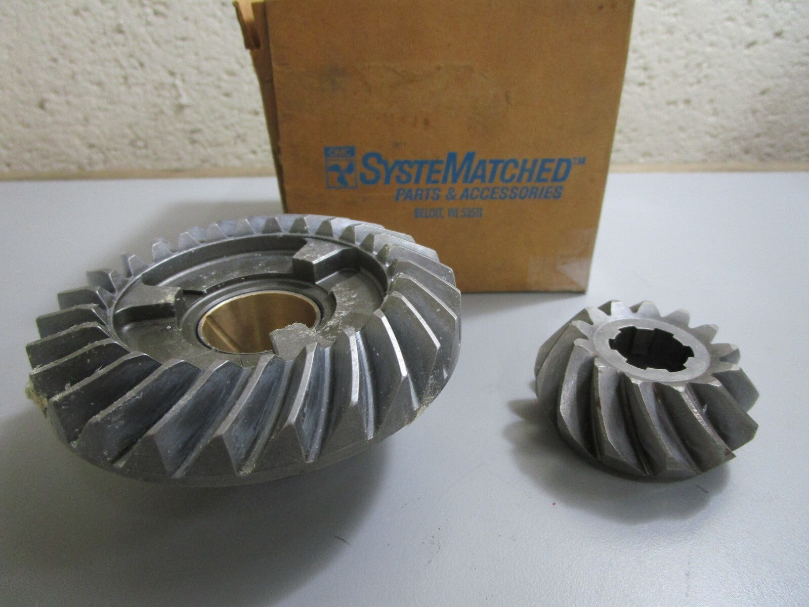 *NEW OEM* 0820 OMC Johnson Evinrude Gear & Pinion Ay 434063 0434063