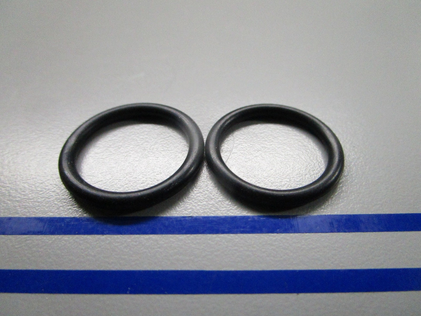 *NEW OEM* (LOT OF 2) 0810 OMC Johnson Evinrude O-Ring 310585 0310585