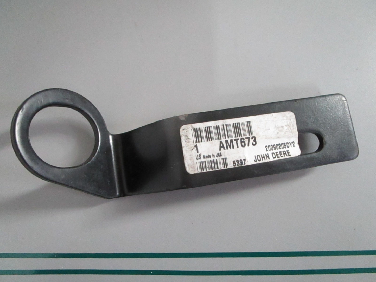 NEW OEM AMT673 CAT Bracket 0820