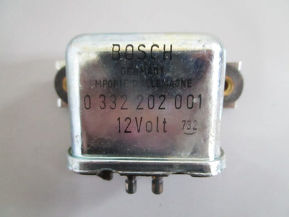 NEW OEM 0005425919 0332202001 Mercedes-Benz Relay 0820