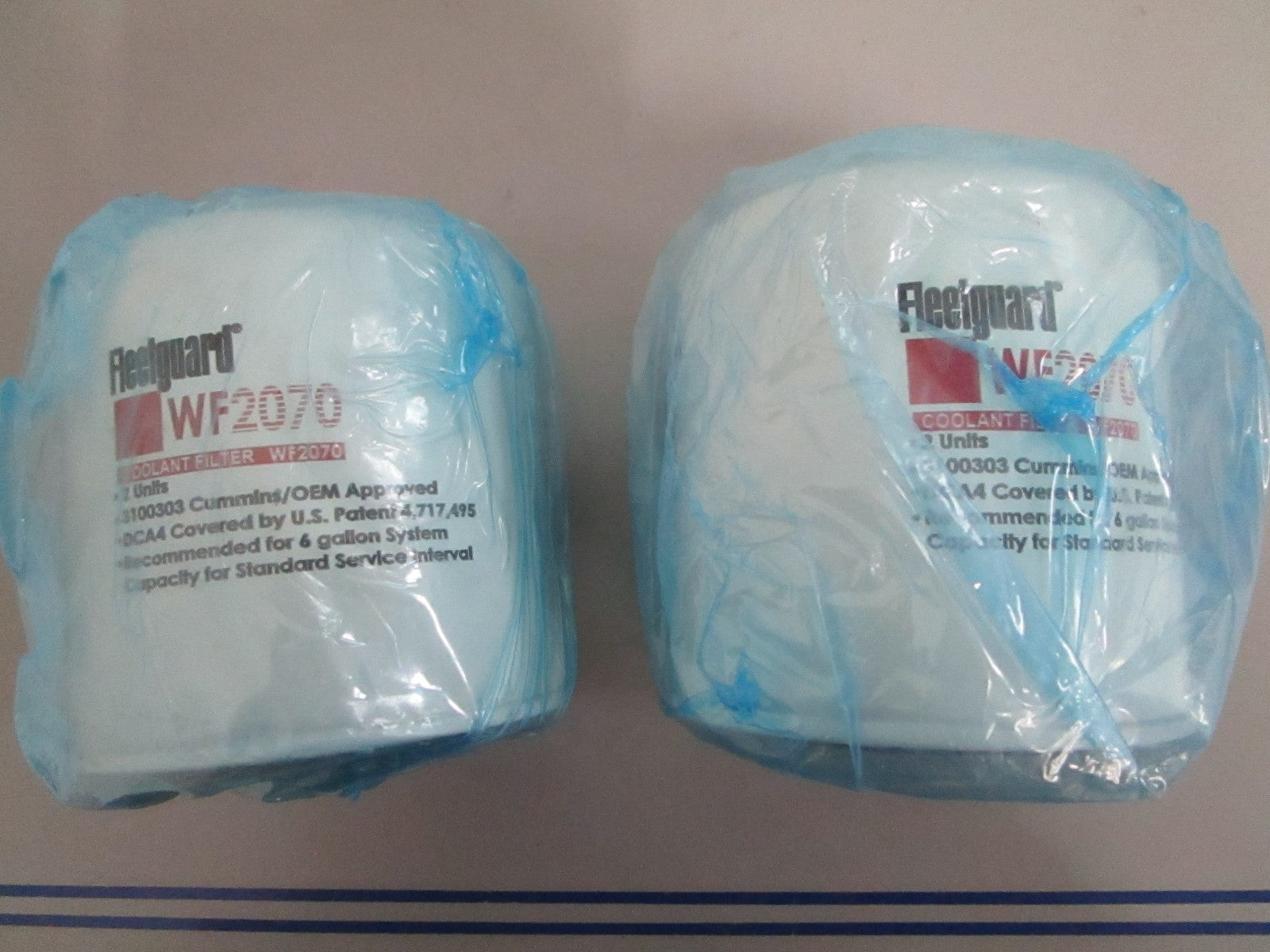 *NEW OEM* (LOT OF 2) 0820 Fleetguard Coolant Filter WF2070