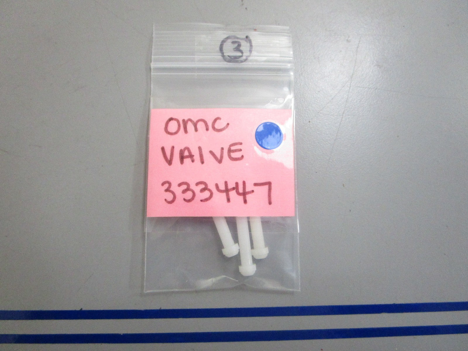*NEW OEM* 0810 OMC Johnson Evinrude Valve 333447 0333447