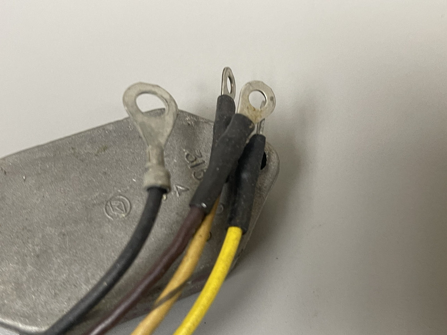 NEW OEM 580891 Johnson Evinrude Clipper Circuit 0670