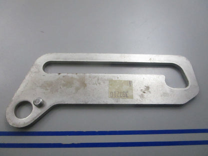 NEW OEM 397210 0397210 OMC Johnson Evinrude Bracket 0810