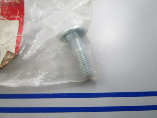 NEW OEM Honda 90105-750-000 Special Bolt 0810