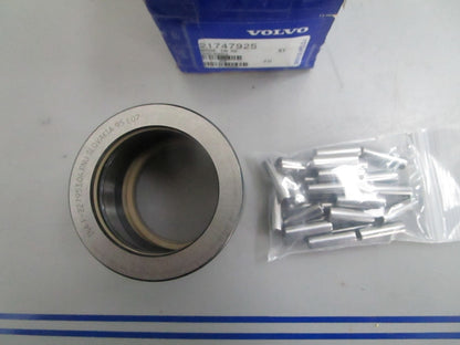 *NEW OEM* 0820 Volvo Penta Bearing 21747925