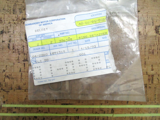 *NEW OEM* (LOT OF 2) 0750 OMC Johnson Evinrude RING, RETAINER 336529