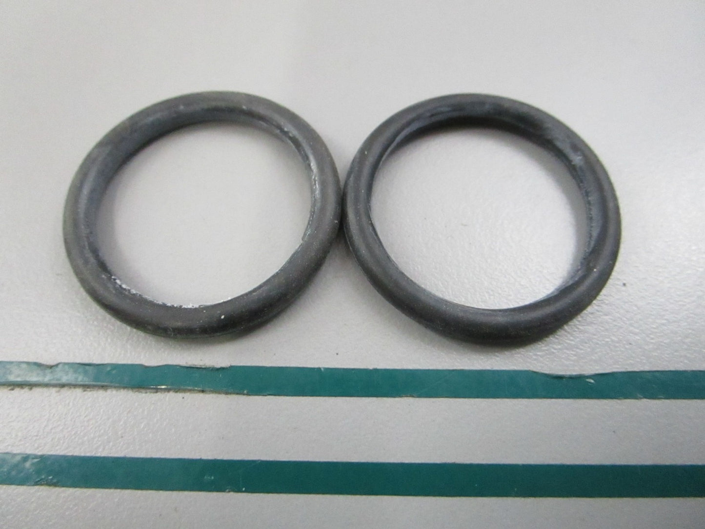 NEW OEM (LOT OF 2) 370160 0370160 OMC Johnson Evinrude O-Ring 0810