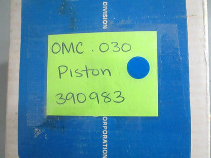 NEW OEM OMC Johnson Evinrude 390983 0390983 .030 Piston 0820