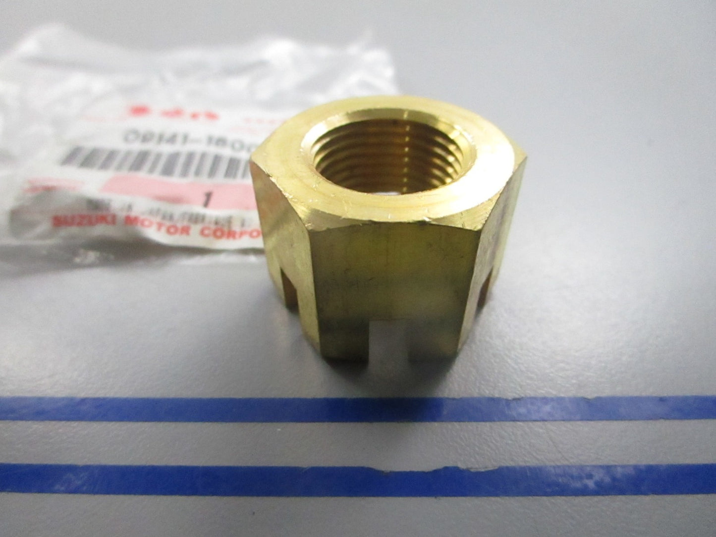 NEW OEM 09141-18005 Suzuki Propeller Nut 0810