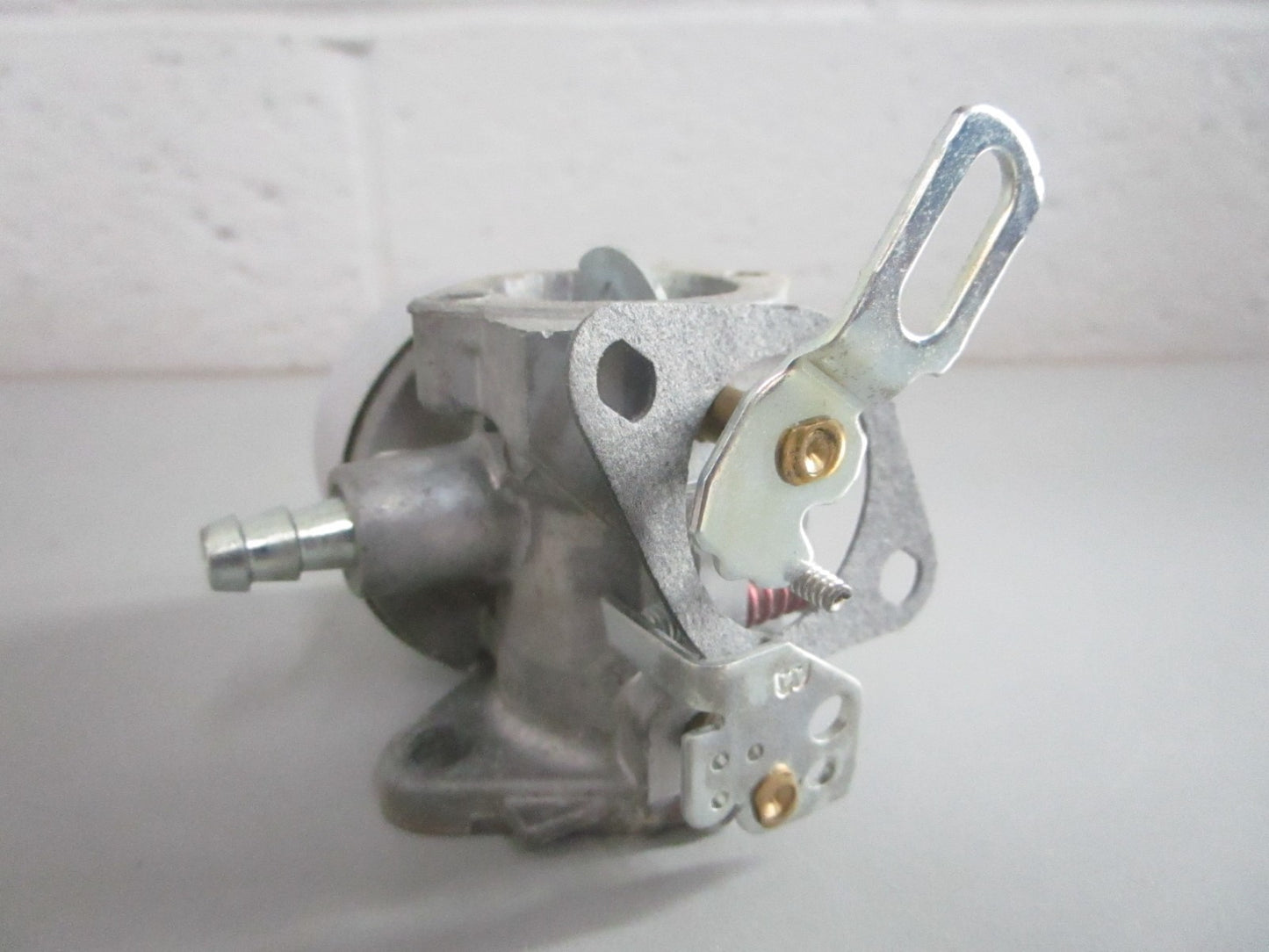 NEW OEM 632334A Tecumseh Carburetor 0820
