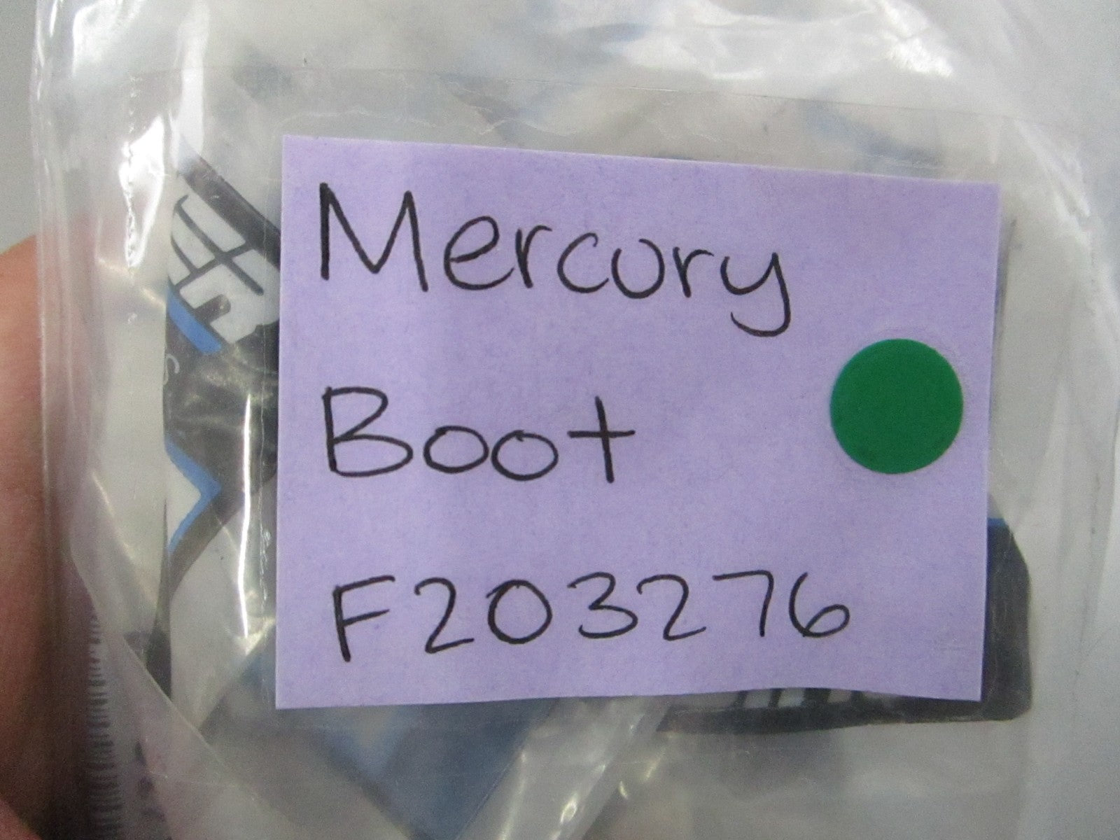 NEW OEM (LOT OF 2) F203276 Mercury Quicksilver Boot 0810