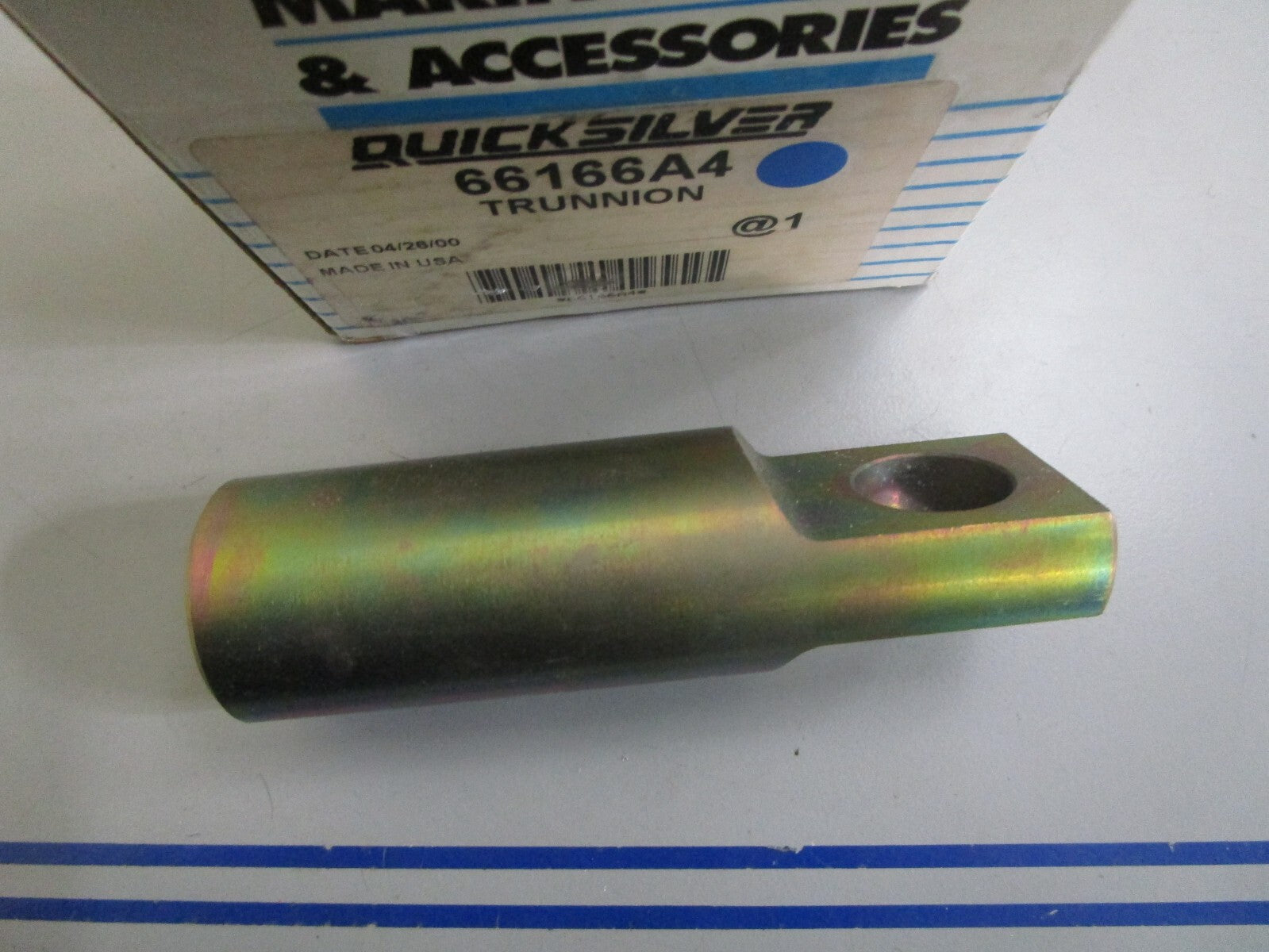 *NEW OEM* 0820 Mercury Quicksilver Trunnion 66166A4