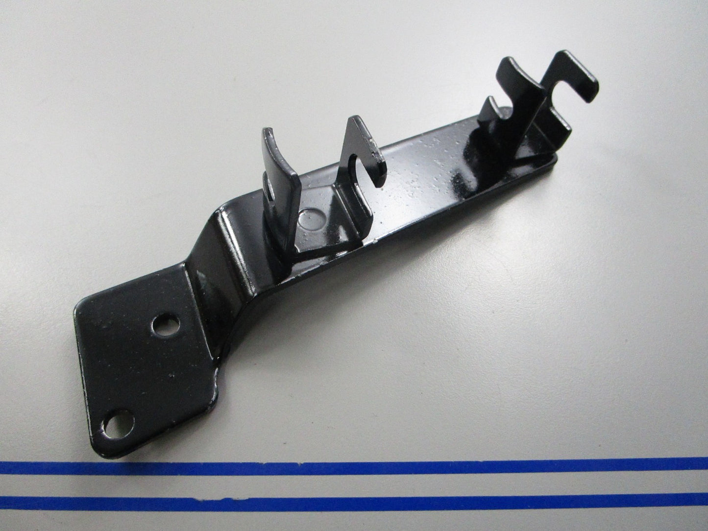 *NEW OEM* 0720 Tohatsu Nissan Cable Clip 3B2-83820-0