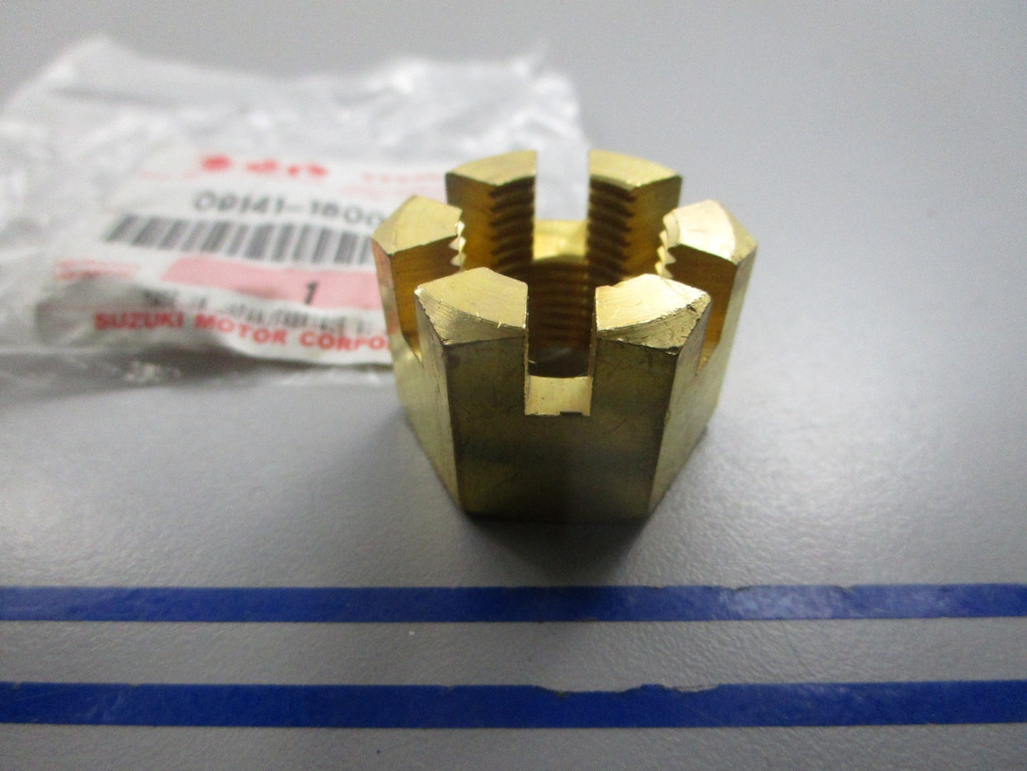 NEW OEM 09141-18005 Suzuki Propeller Nut 0810