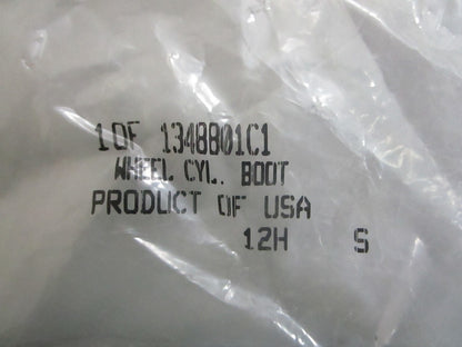 *NEW OEM* 0820 Case IH Boot 1348801C1