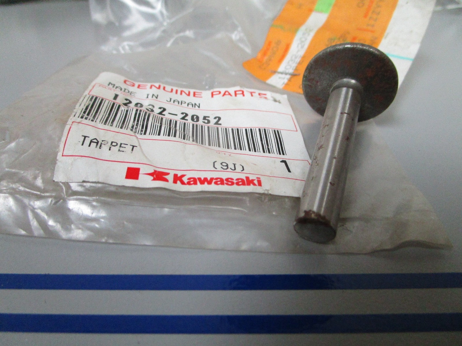 NEW OEM 12032-2052 Kawasaki Tappet 0720