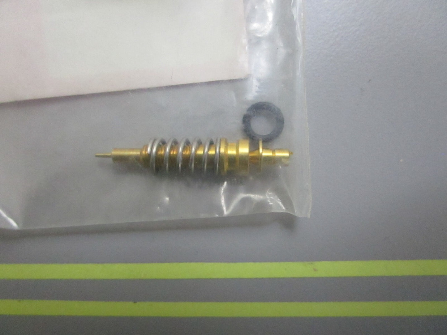 *NEW OEM* 0810 Honda Screw Set 16016-ZV7-B51