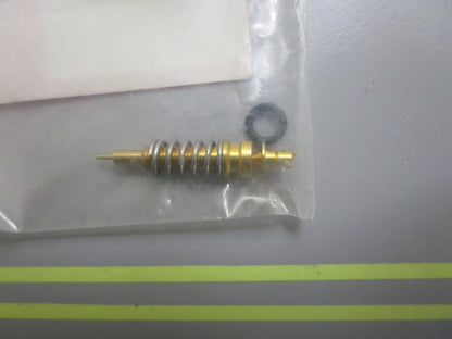 *NEW OEM* 0810 Honda Screw Set 16016-ZV7-B51