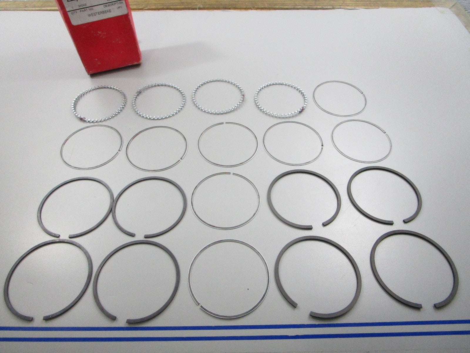 NEW OEM 34042 Westerbeke Ring Set 0810