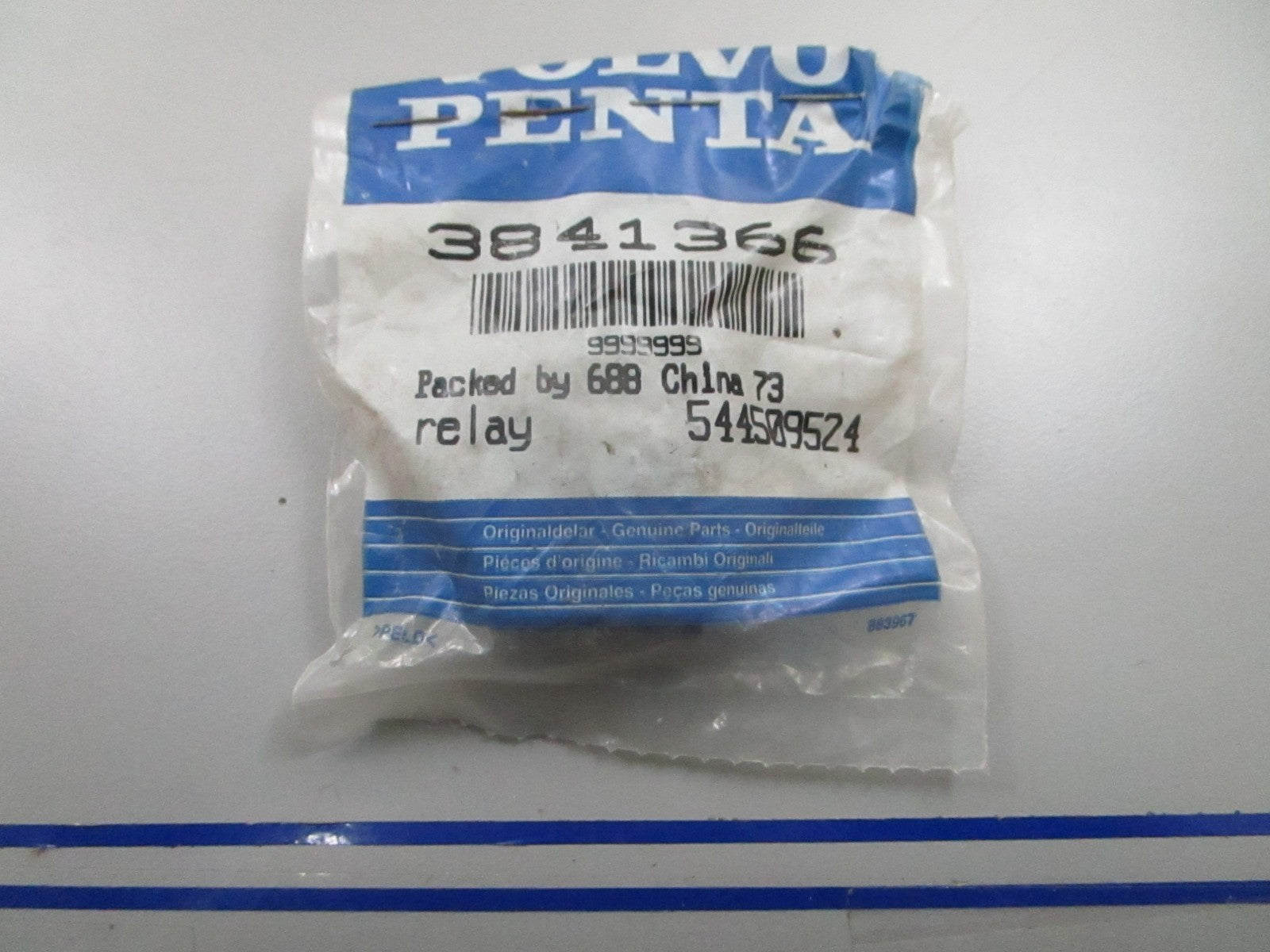 *NEW OEM* 0810 Volvo Penta Relay 3841366
