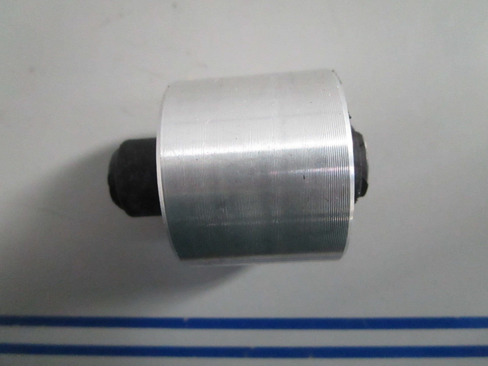 NEW OEM 54130-93900 Suzuki Upper Mount 0820