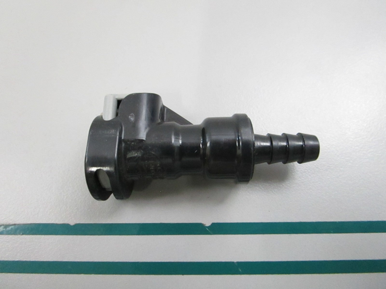 NEW OEM 3862116 Volvo Penta Fitting 0810