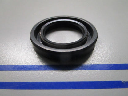 *NEW OEM* 0810 Mercury Quicksilver Seal 26-82234M