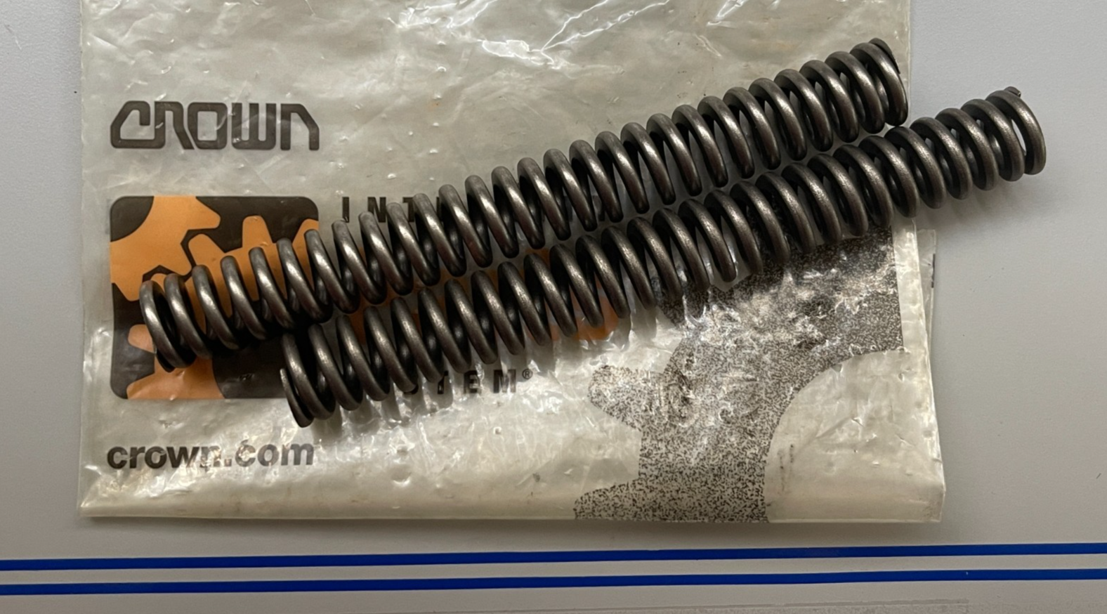*NEW OEM* 0720 Crown Forklift Spring Set 119049