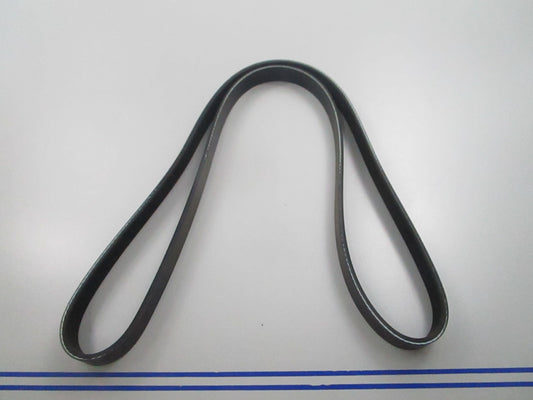 NEW K050486 Gates Micro-V Serpentine Belt 0810