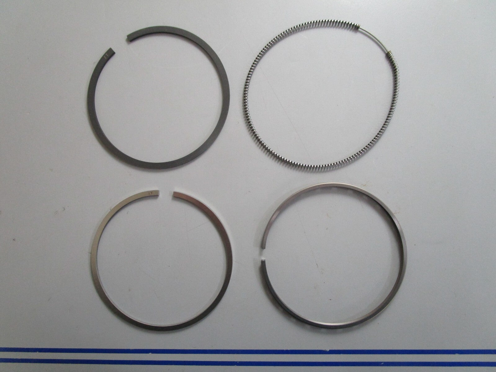 *NEW* 0820 Yanmar Piston Ring Set 129005-22500