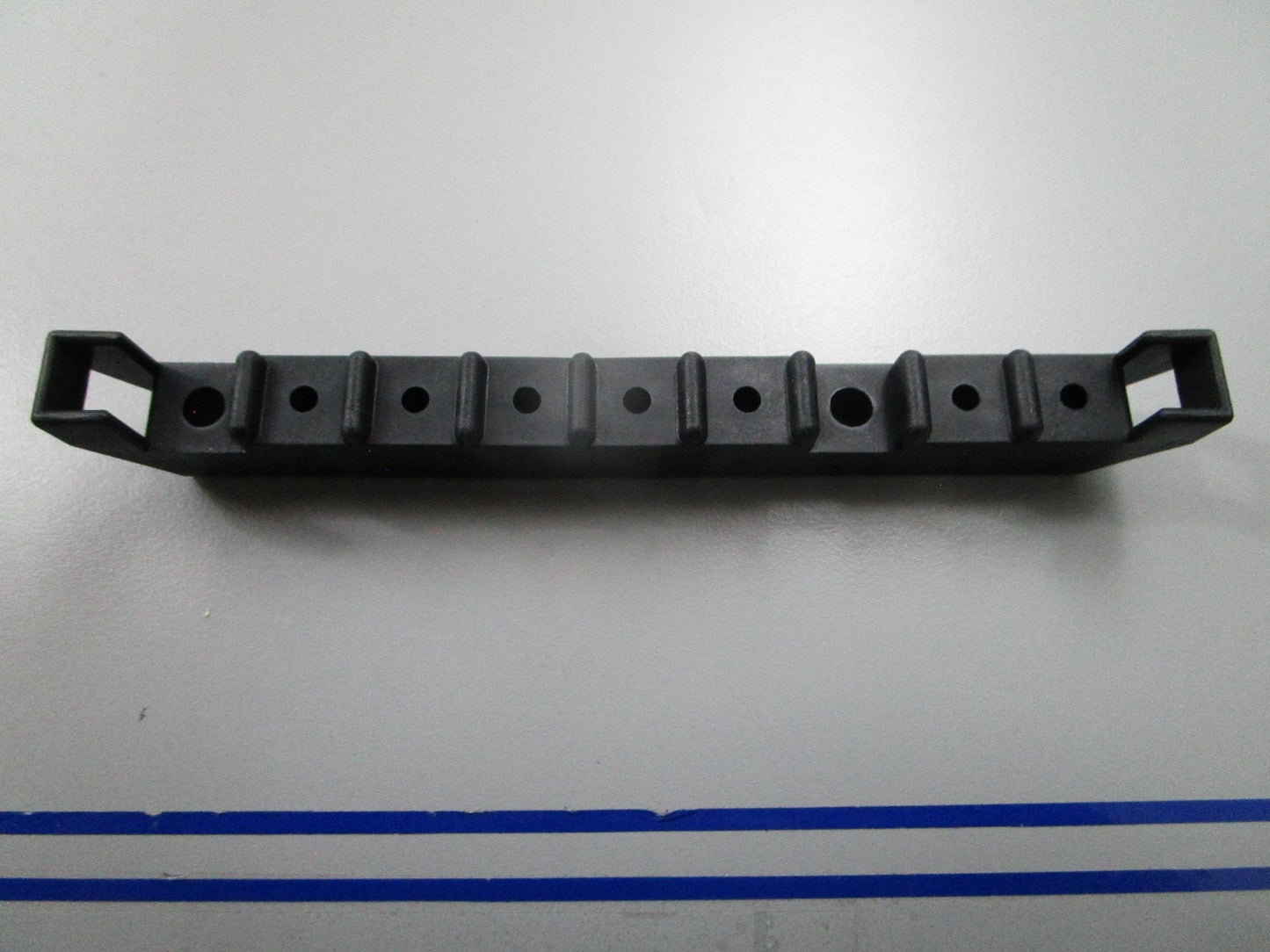 *NEW OEM* 0810 OMC Johnson Evinrude Terminal Block 329895 0329895